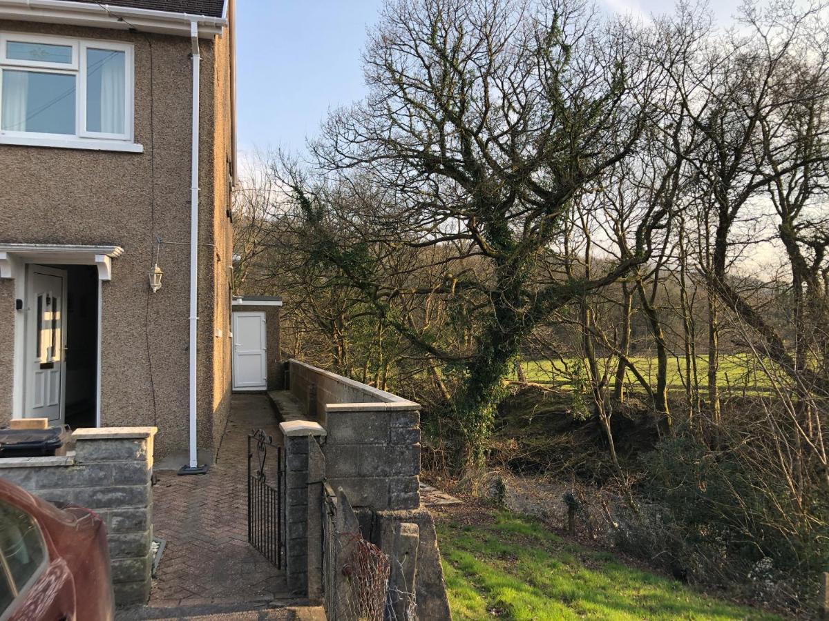 3-Bed House Waterfall Country Brecon Beacons Pontneddfechan Экстерьер фото