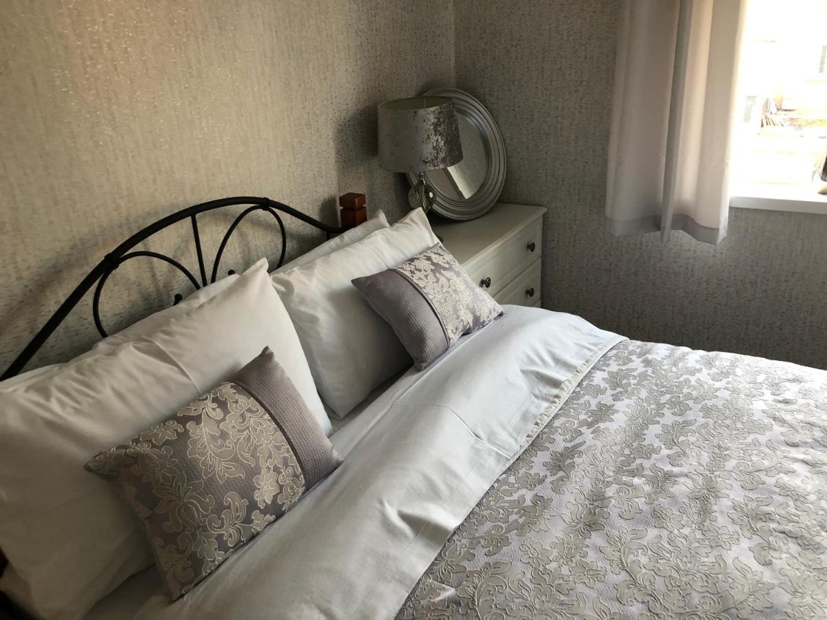 3-Bed House Waterfall Country Brecon Beacons Pontneddfechan Экстерьер фото